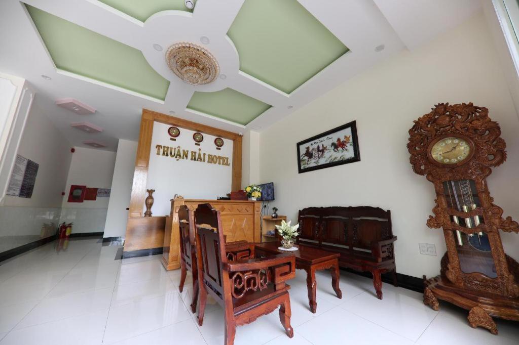 דואונג דונג Thuan Hai Hotel מראה חיצוני תמונה