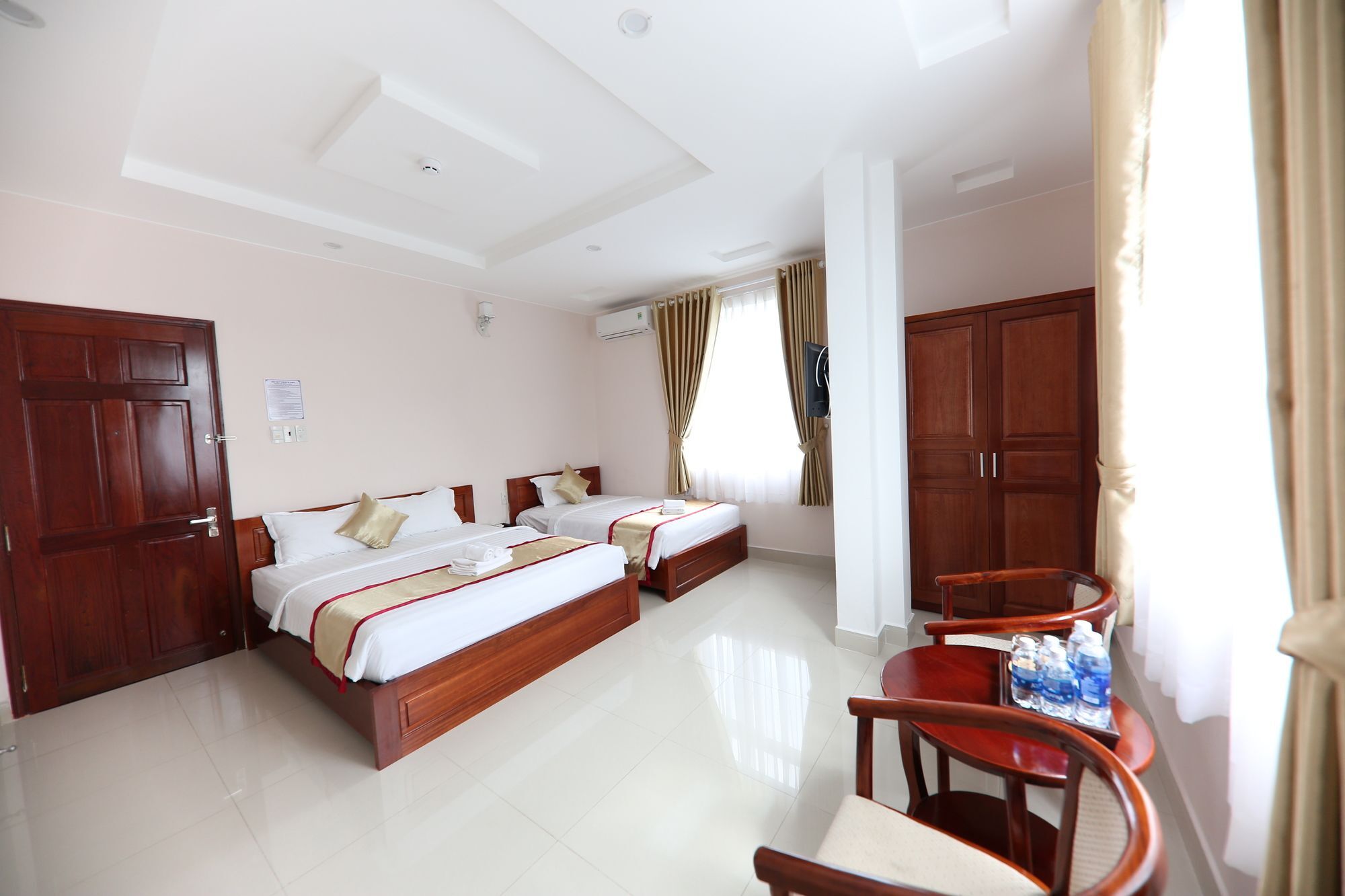 דואונג דונג Thuan Hai Hotel מראה חיצוני תמונה