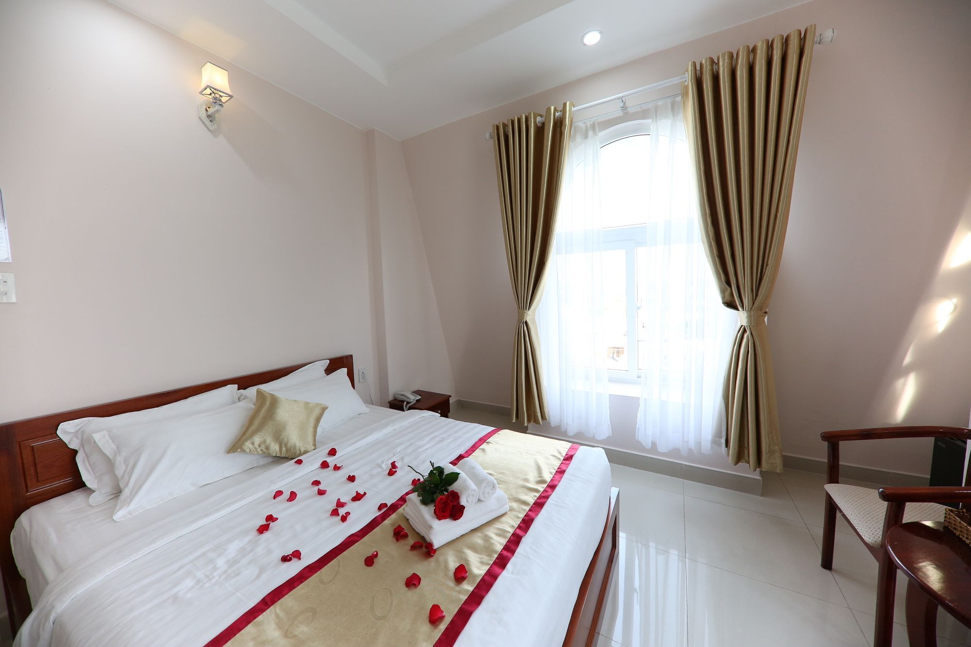 דואונג דונג Thuan Hai Hotel מראה חיצוני תמונה