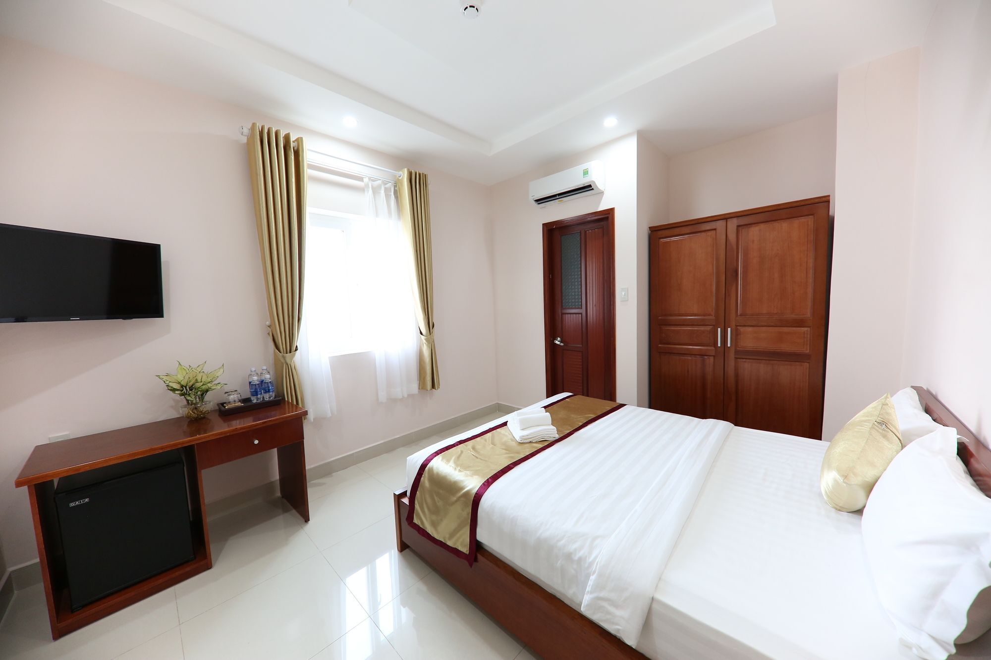 דואונג דונג Thuan Hai Hotel מראה חיצוני תמונה